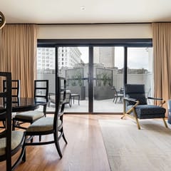 402 PENTHOUSE