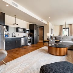 502 PENTHOUSE