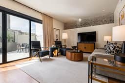 402 PENTHOUSE - Image 3