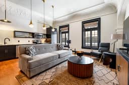 205 (2-Story) - Image 3