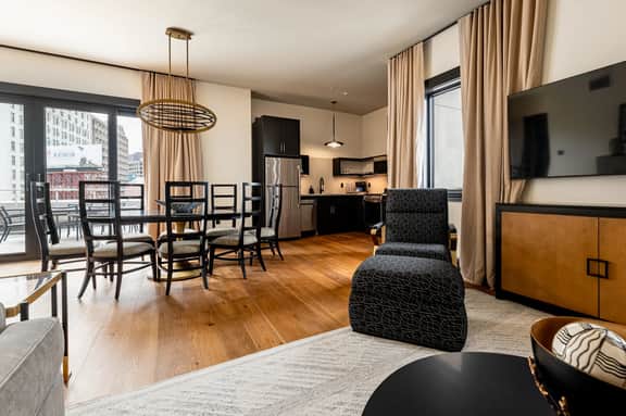 503 PENTHOUSE - Image 5