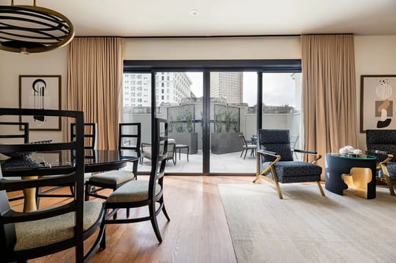 402 PENTHOUSE - Image 1