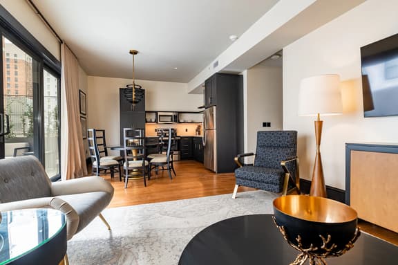 404 PENTHOUSE - Image 1